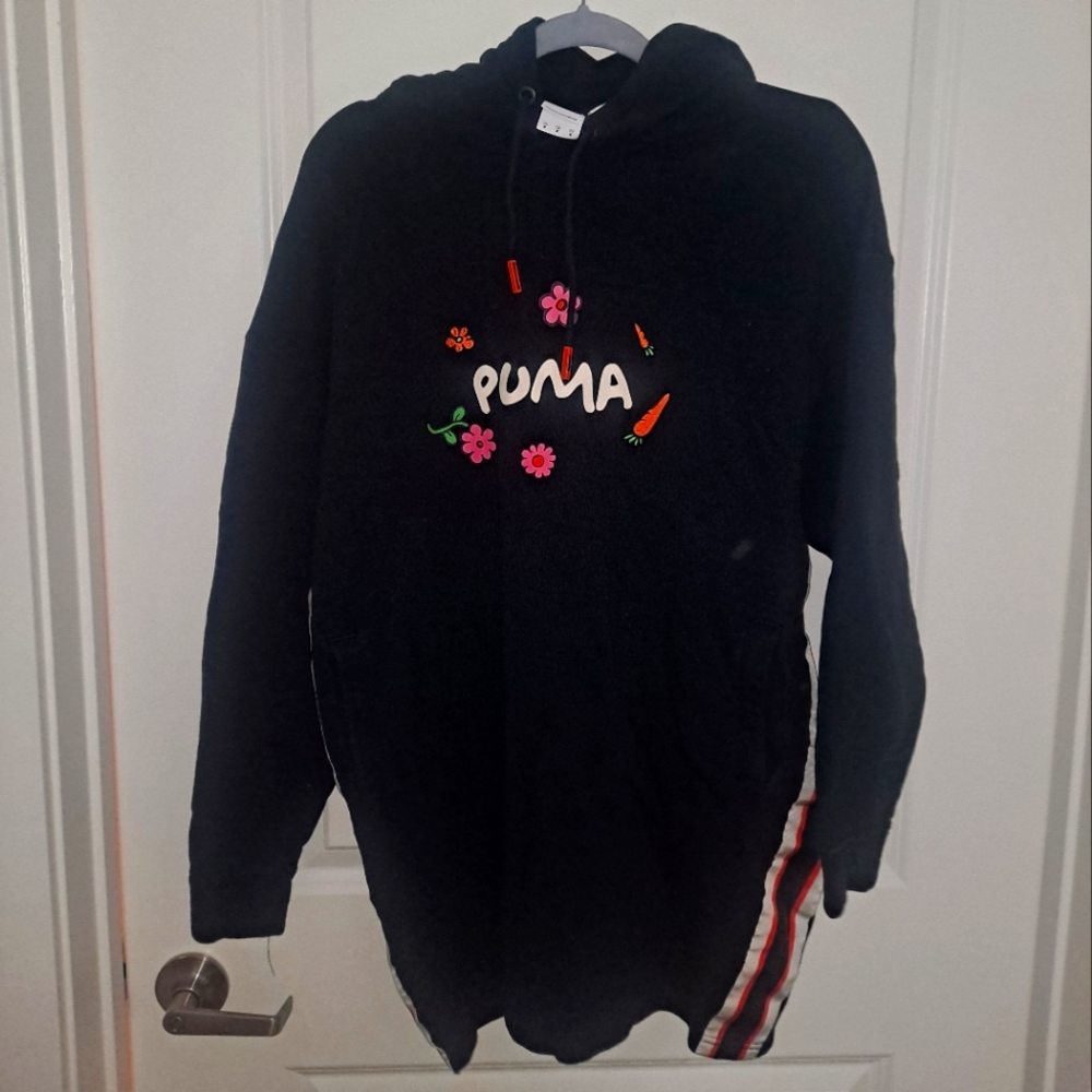Womens Puma sweater, Longer length, oversized
